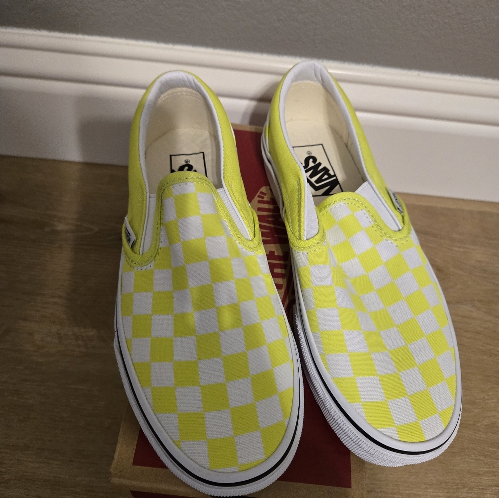 New VANS womens 6.5